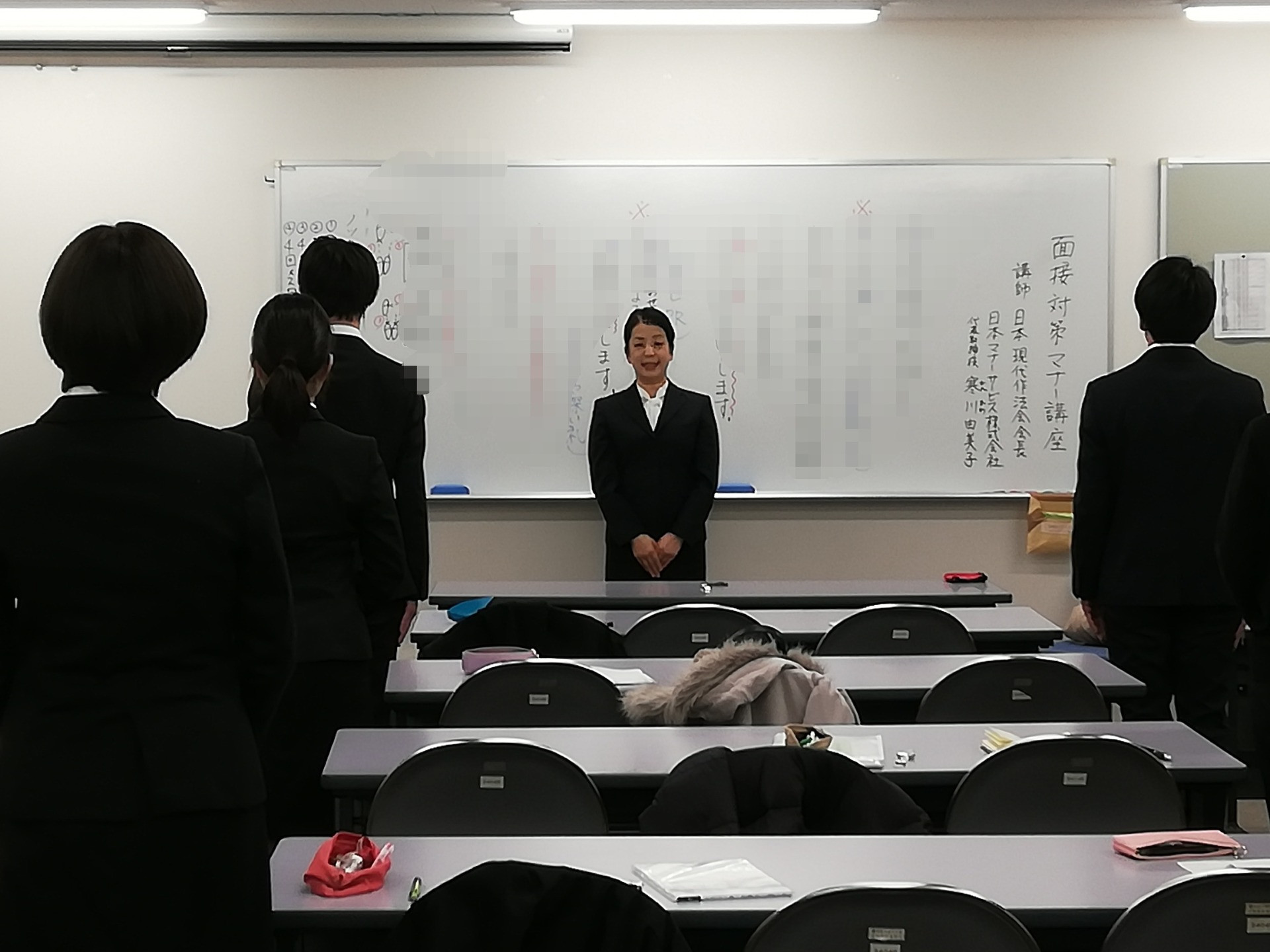 面接のマナー研修は大阪の|日本マナーサービス株式会社へ|